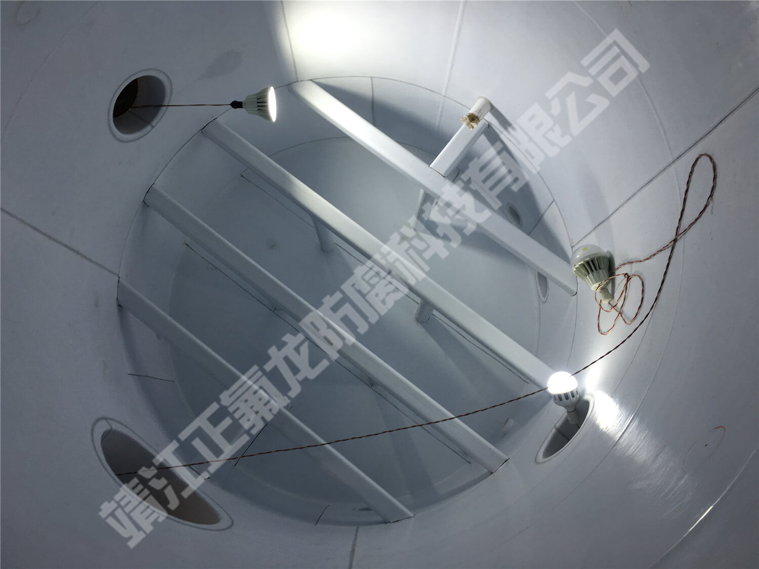 內(nèi)襯聚四氟乙烯（PTFE）大型設(shè)備