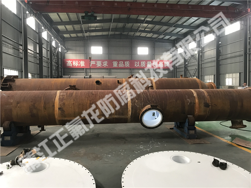 內(nèi)襯聚四氟乙烯（PTFE）大型設備